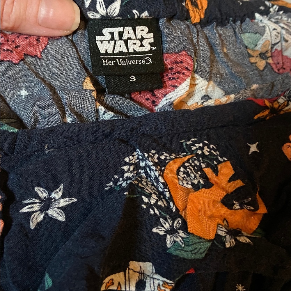 Her Universe Star Wars Rebel Romper - Picture 6 of 8